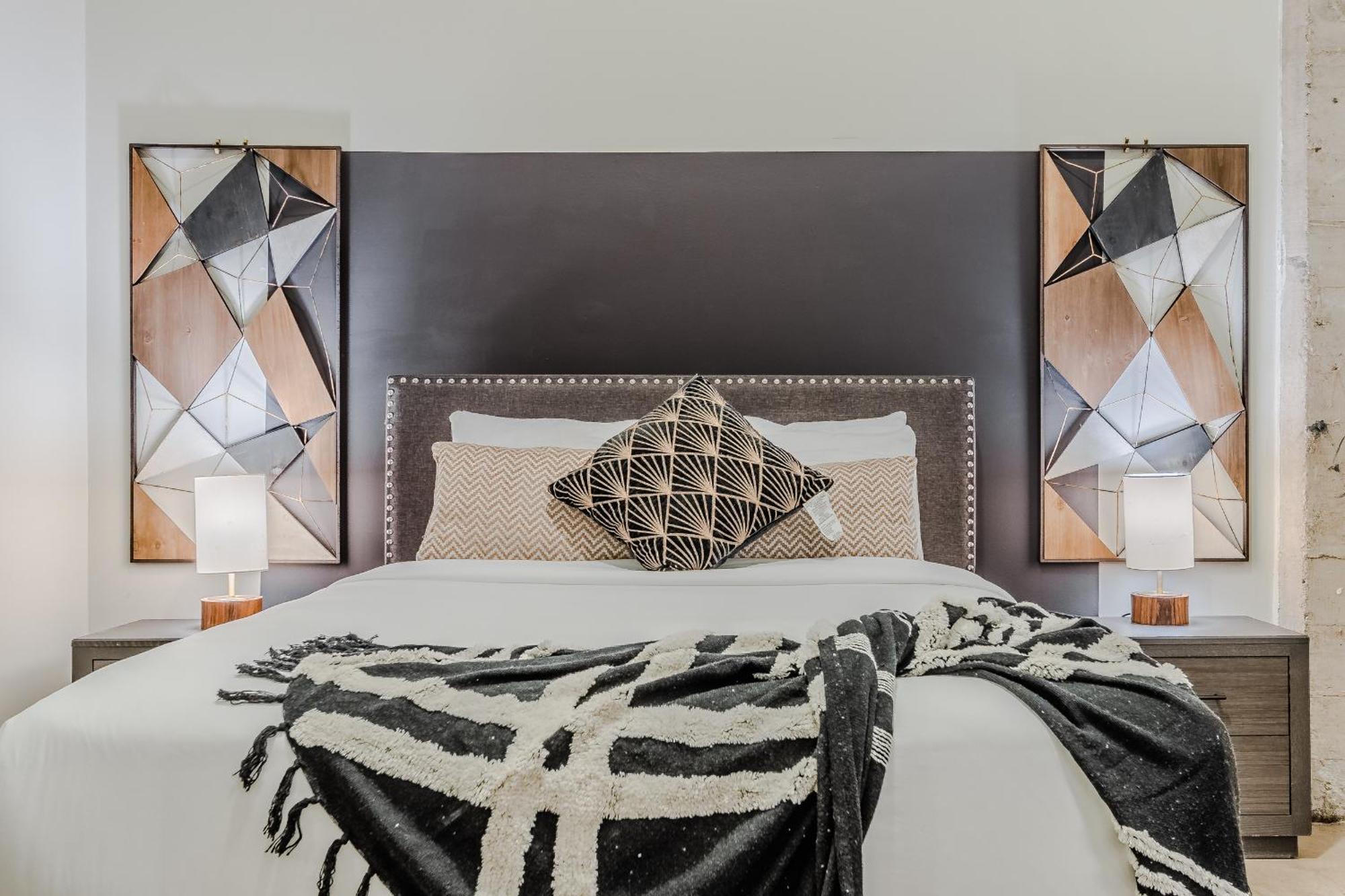 Ga Living Suites- Downtown Dallas Corporate Suites Εξωτερικό φωτογραφία